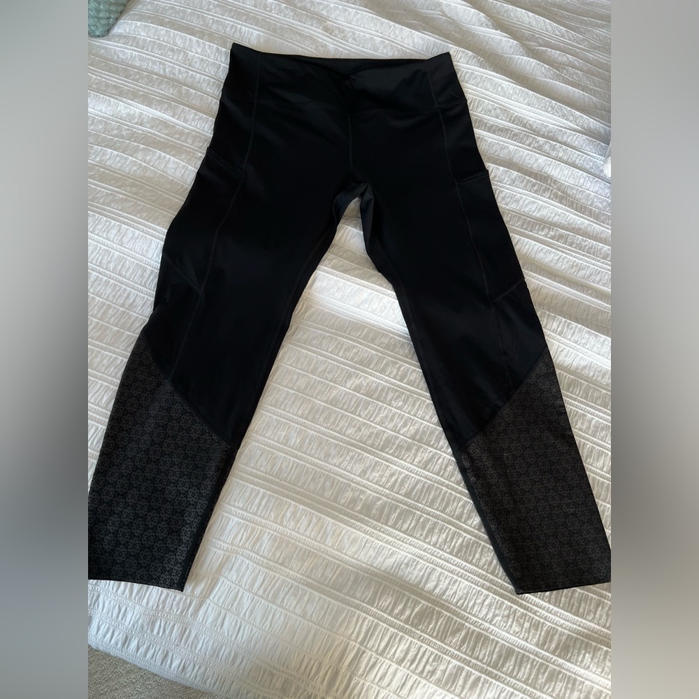 Zyia leggings